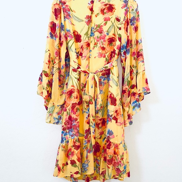 Shelby & Palmer Yellow Floral Dress - Picture 8 of 15